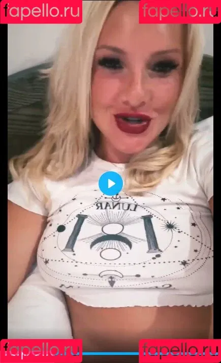 Evelyn Burdecki Onlyfans Photo Gallery 