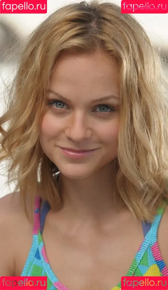 Mirjam Weichselbraun Onlyfans Photo Gallery 