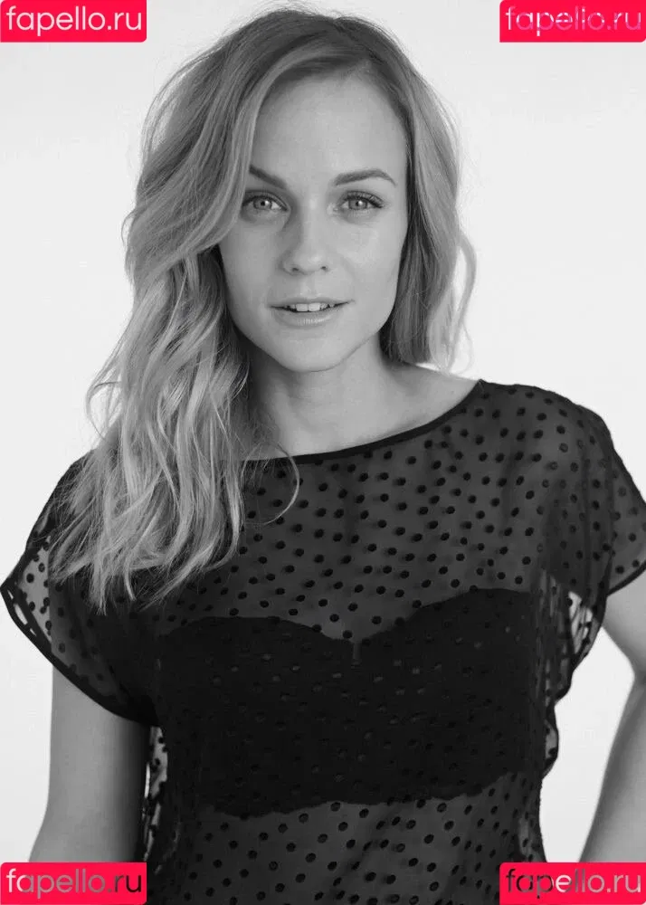 Mirjam Weichselbraun Onlyfans Photo Gallery 