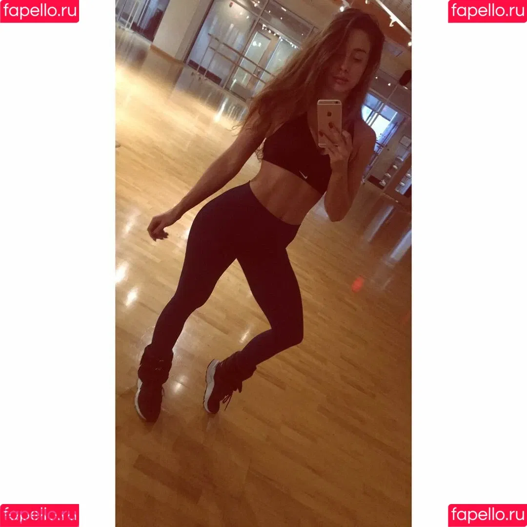 Victoria Moore Onlyfans Photo Gallery 