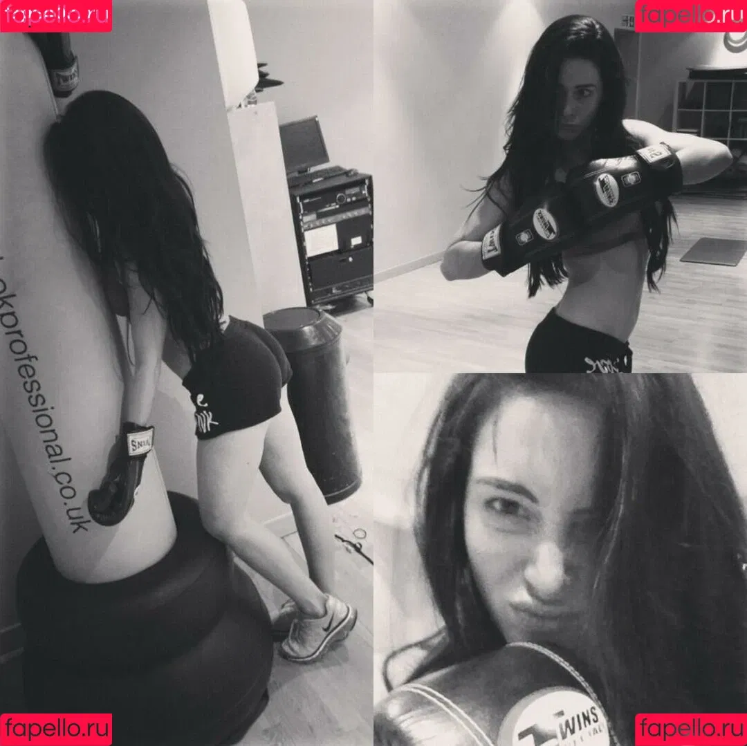 Victoria Moore Onlyfans Photo Gallery 