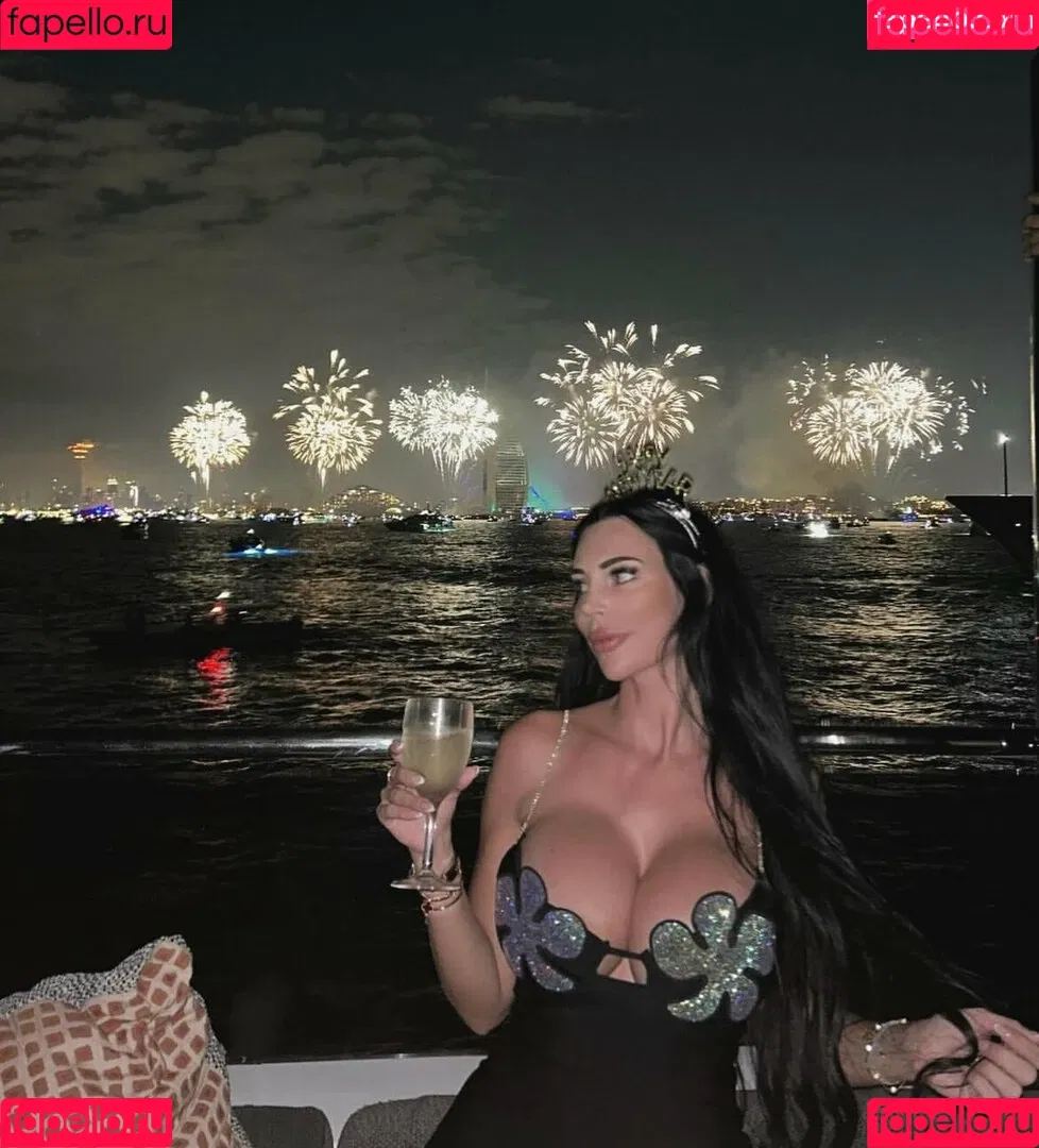 yvonne_bar Onlyfans Photo Gallery 