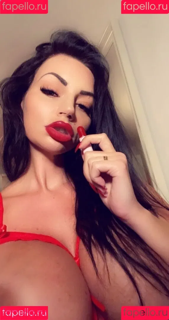 yvonne_bar Onlyfans Photo Gallery 