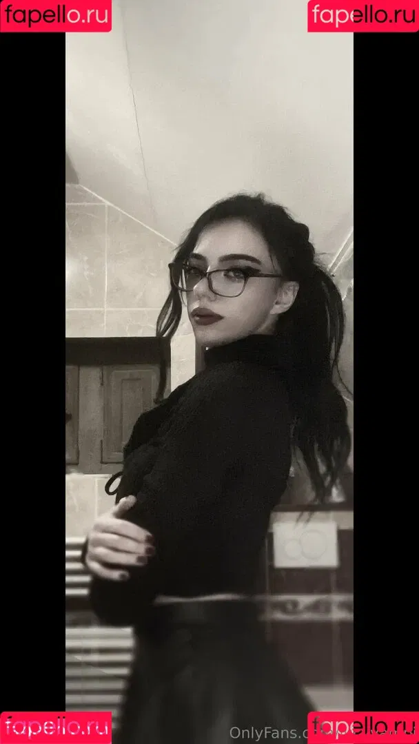lucyvampi Onlyfans Photo Gallery 