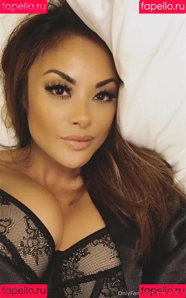 kaylanileix Onlyfans Photo Gallery 