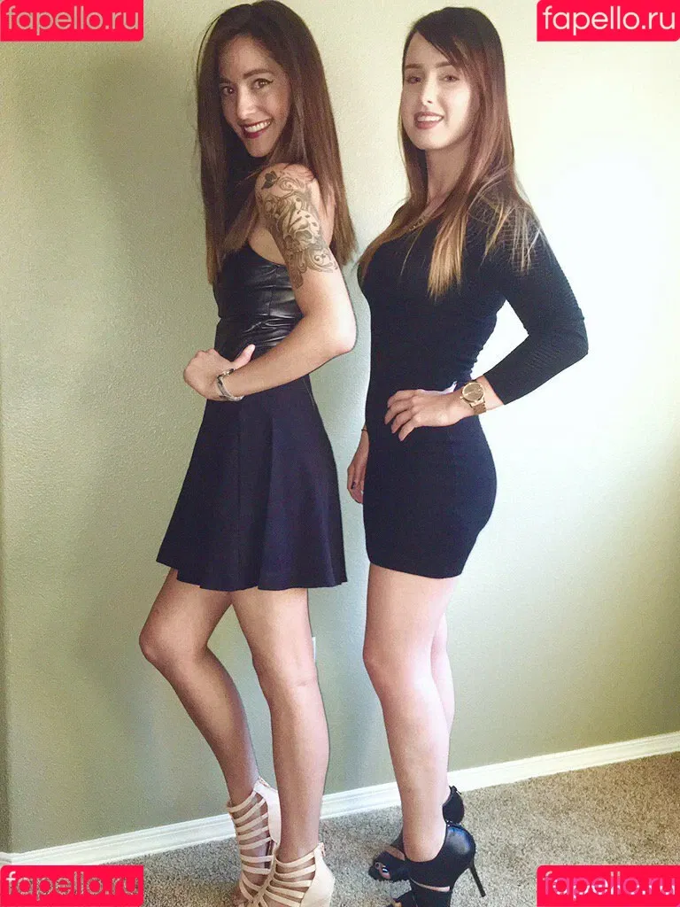 twomgovercsquared Onlyfans Photo Gallery 