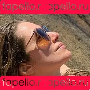 Letícia Spiller Onlyfans Photo Gallery 