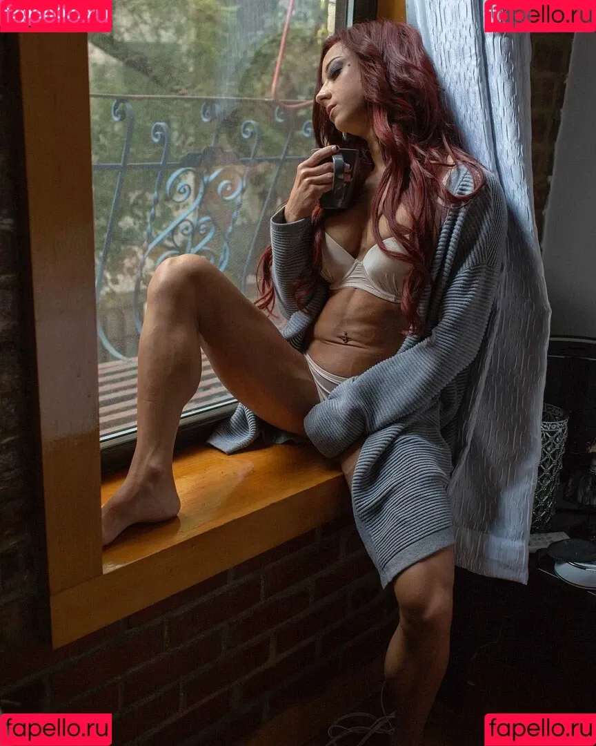 Layla Mikayla Onlyfans Photo Gallery 