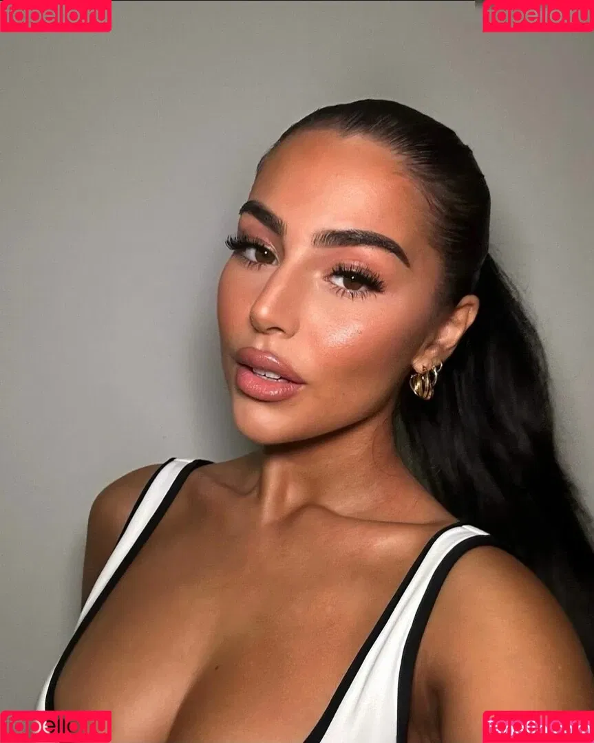 Aleyna_G_ Onlyfans Photo Gallery 