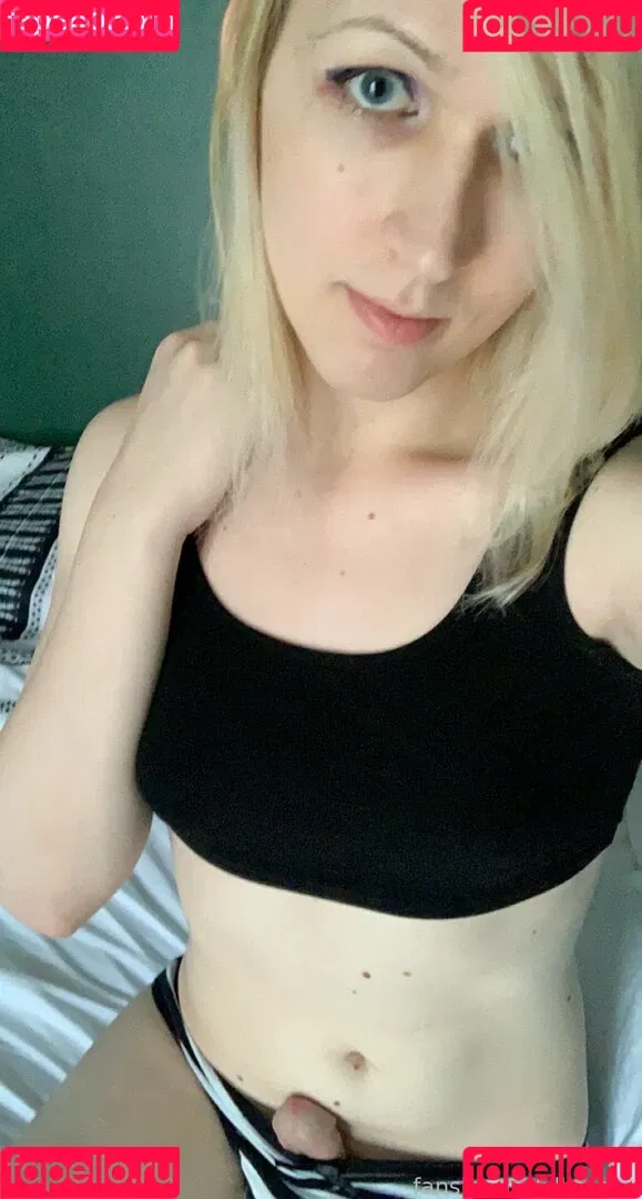 ellie_exx Onlyfans Photo Gallery 