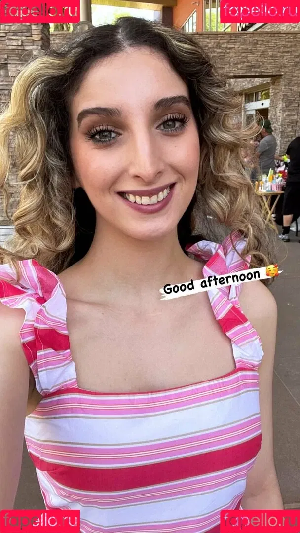 Yanellis Linares Onlyfans Photo Gallery 