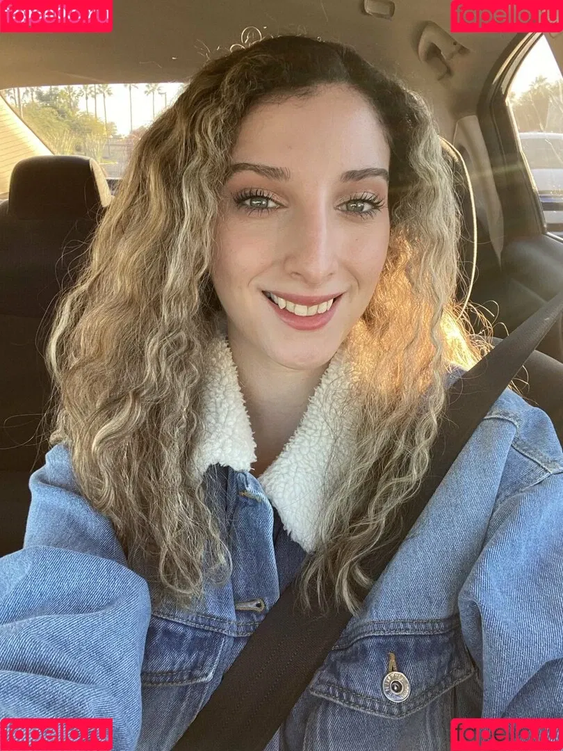 Yanellis Linares Onlyfans Photo Gallery 