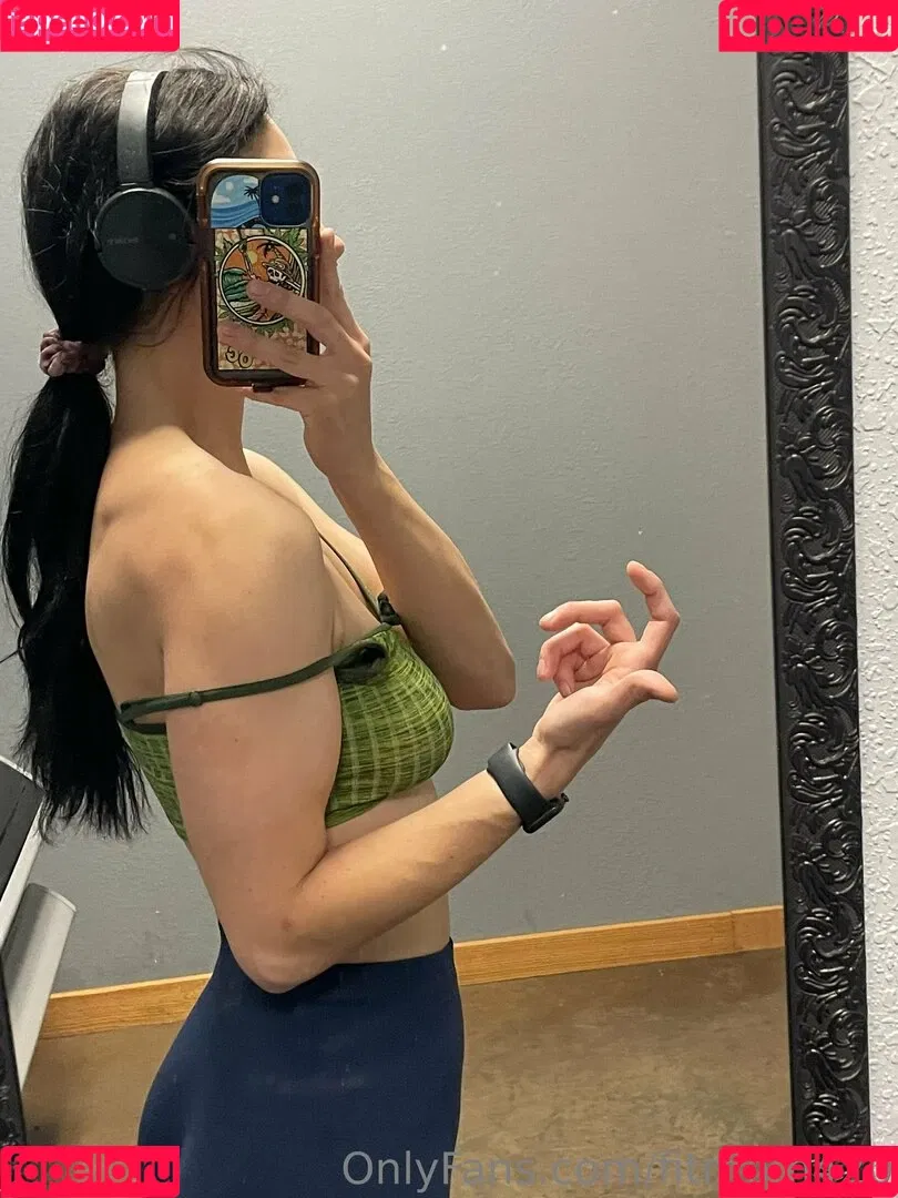 fitmom420 Onlyfans Photo Gallery 