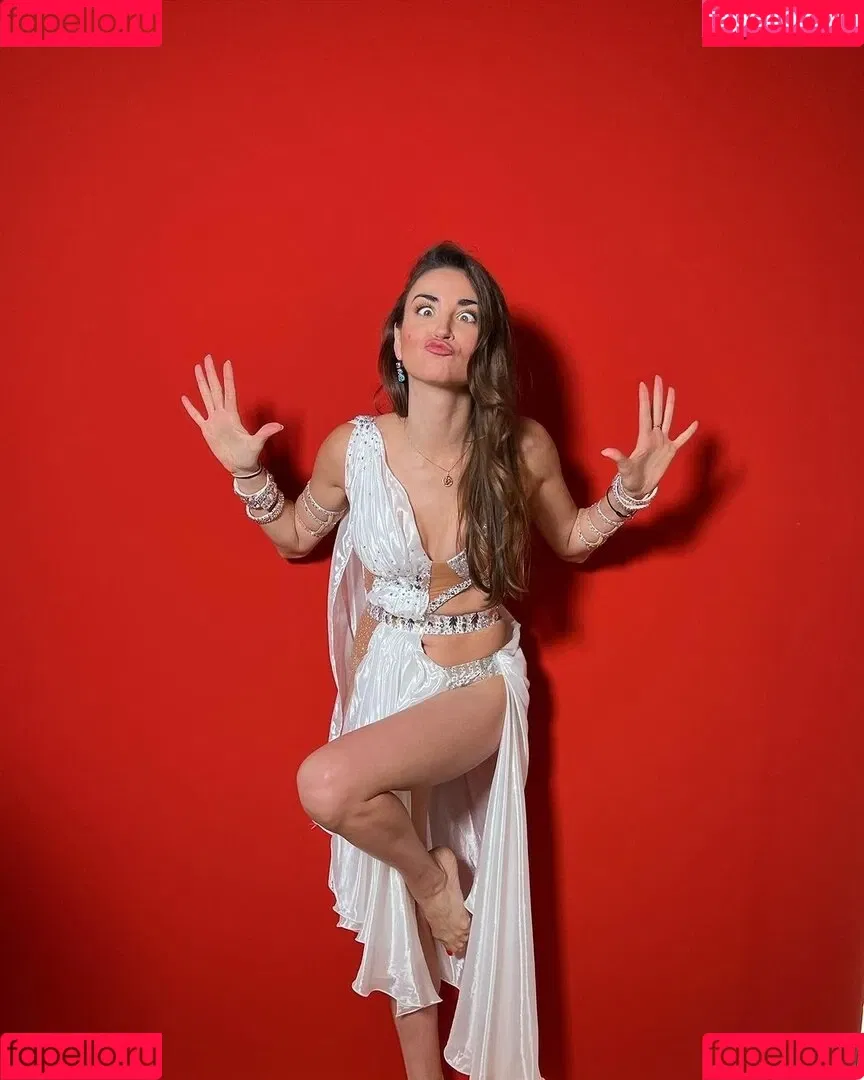 Ekaterina Leonova Onlyfans Photo Gallery 
