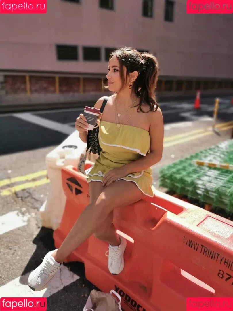 Enissa Amani Onlyfans Photo Gallery 