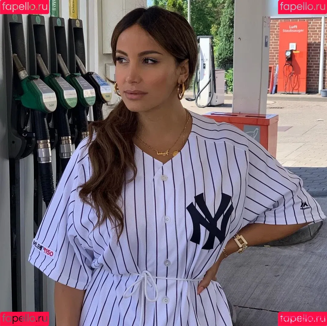 Enissa Amani Onlyfans Photo Gallery 