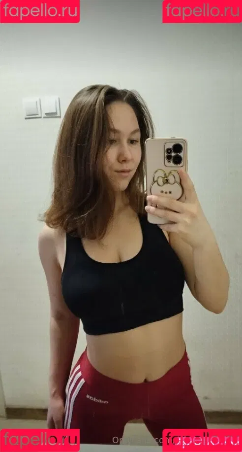 mianextdooor Onlyfans Photo Gallery 