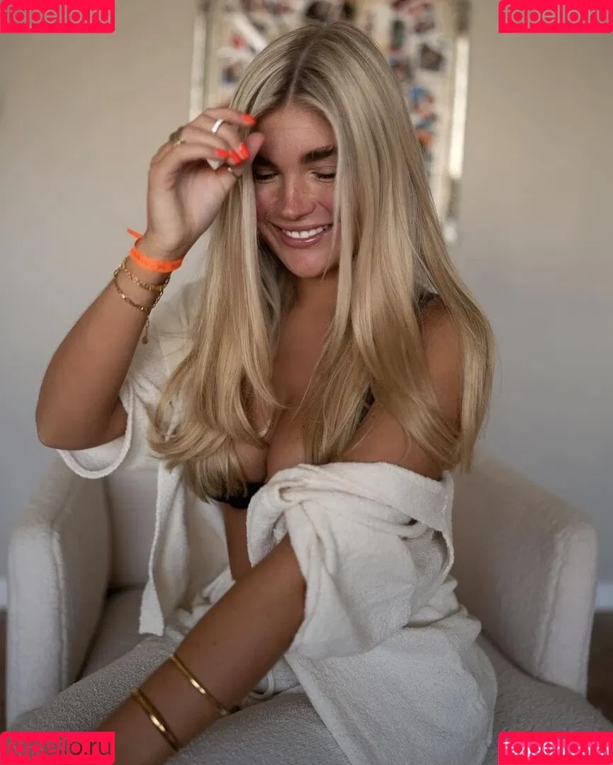 Fiichen Onlyfans Photo Gallery 