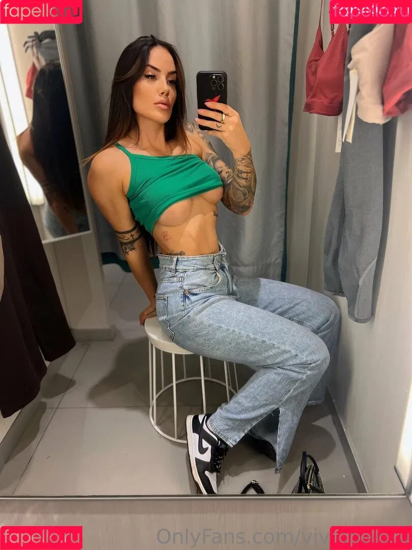 Viviaaan Onlyfans Photo Gallery 