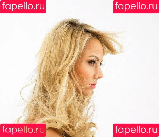 Stacy Keibler Onlyfans Photo Gallery 