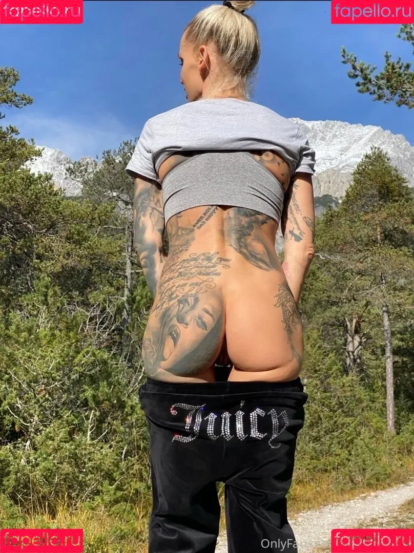Tiffy Hollywood Onlyfans Photo Gallery 