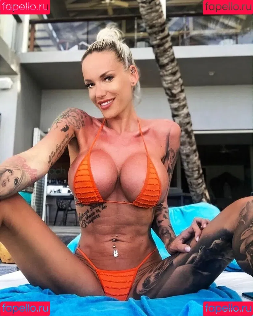 Tiffy Hollywood Onlyfans Photo Gallery 
