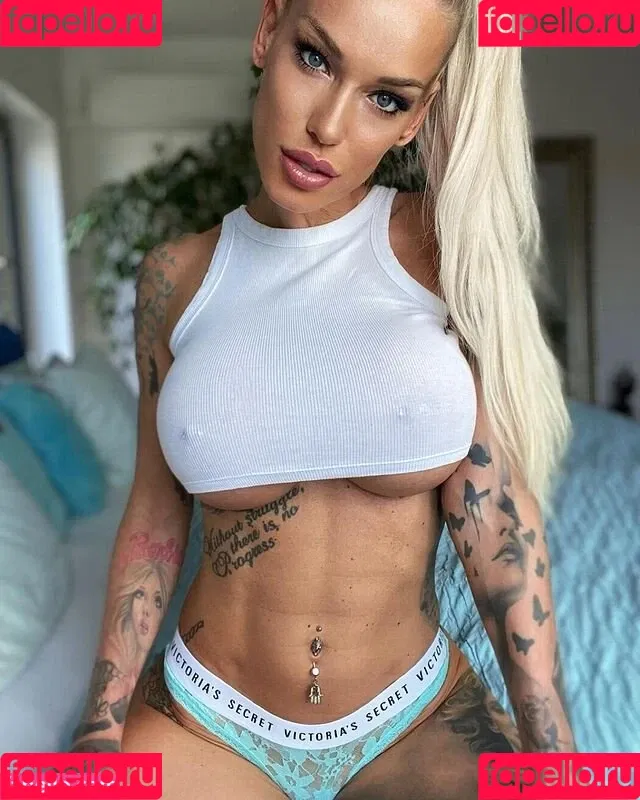 Tiffy Hollywood Onlyfans Photo Gallery 