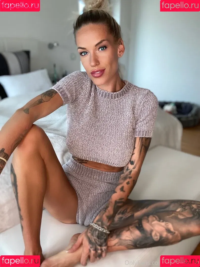 Tiffy Hollywood Onlyfans Photo Gallery 