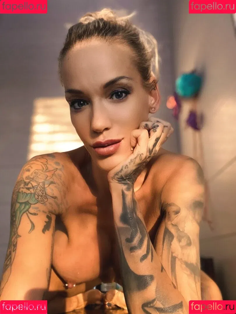 Tiffy Hollywood Onlyfans Photo Gallery 