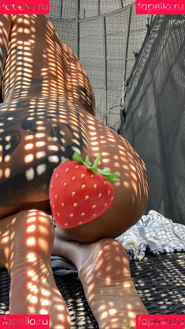 Tiffy Hollywood Onlyfans Photo Gallery 