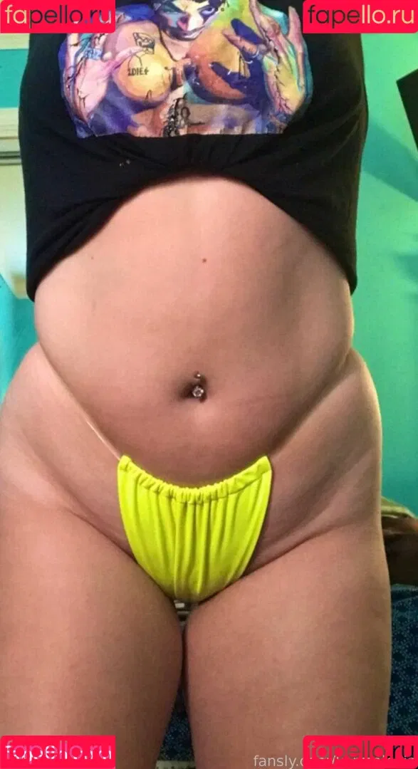 karmalexis Onlyfans Photo Gallery 