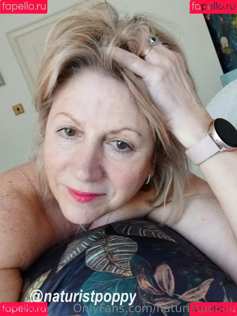 naturistpoppy Onlyfans Photo Gallery 