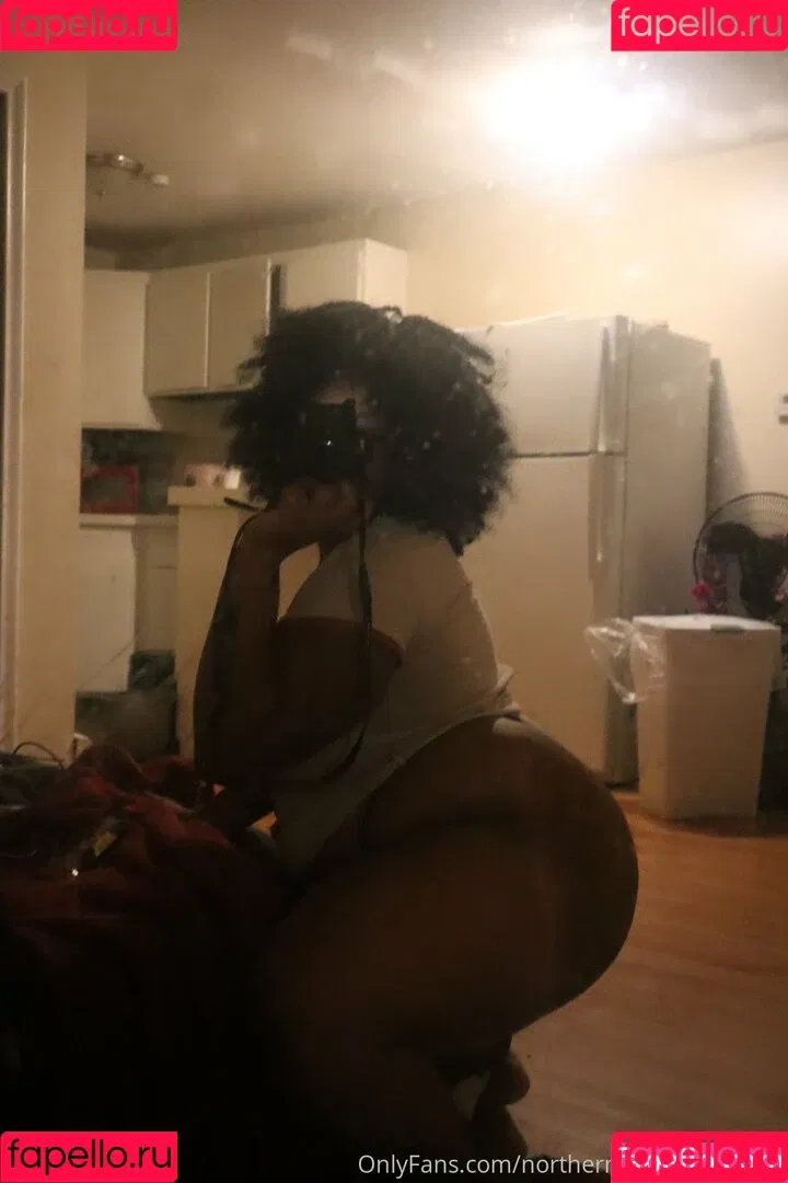 northernsouthernpeach Onlyfans Photo Gallery 