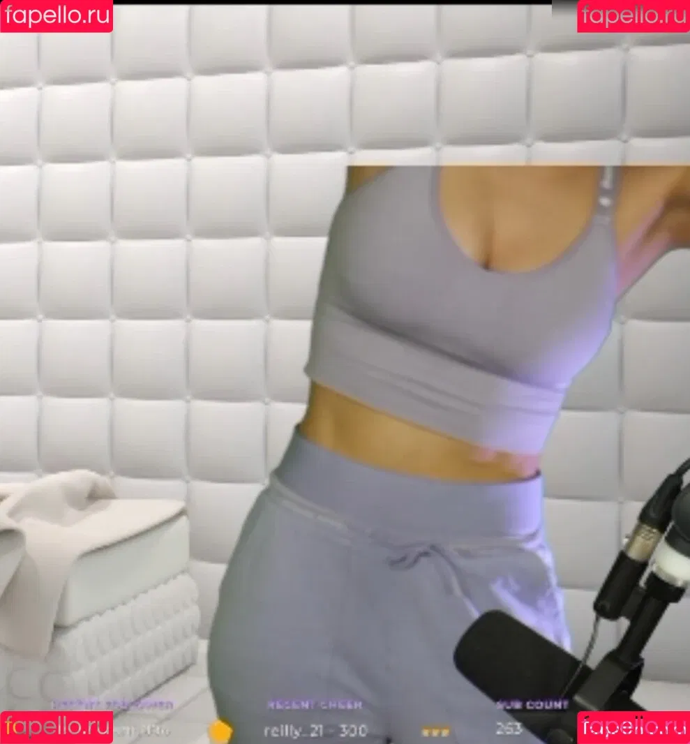 Regina Hixt Onlyfans Photo Gallery 