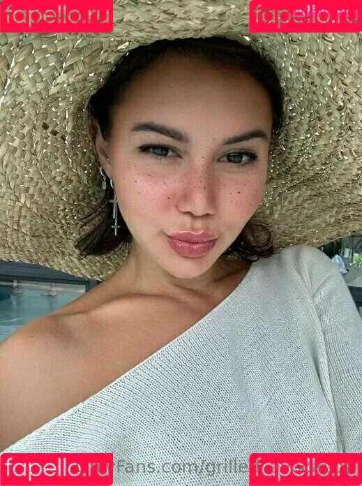Melissa_Yo Onlyfans Photo Gallery 