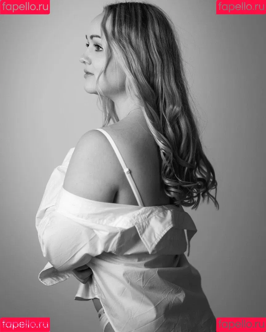 Laura-Helen Kleinert Onlyfans Photo Gallery 
