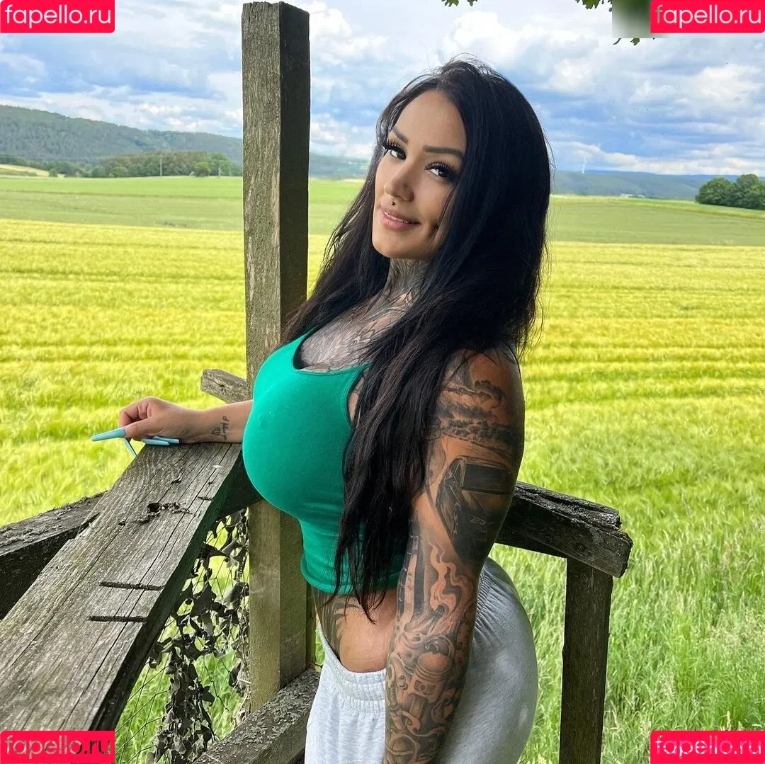 Stifflersmom Onlyfans Photo Gallery 