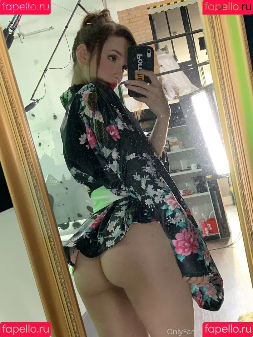 Ellie Leen Onlyfans Photo Gallery 
