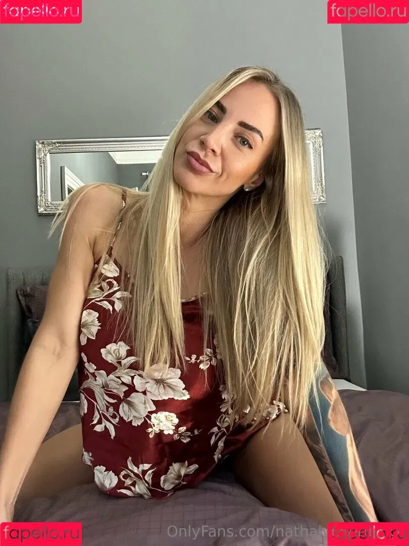 Nathalycheriexxx Onlyfans Photo Gallery 