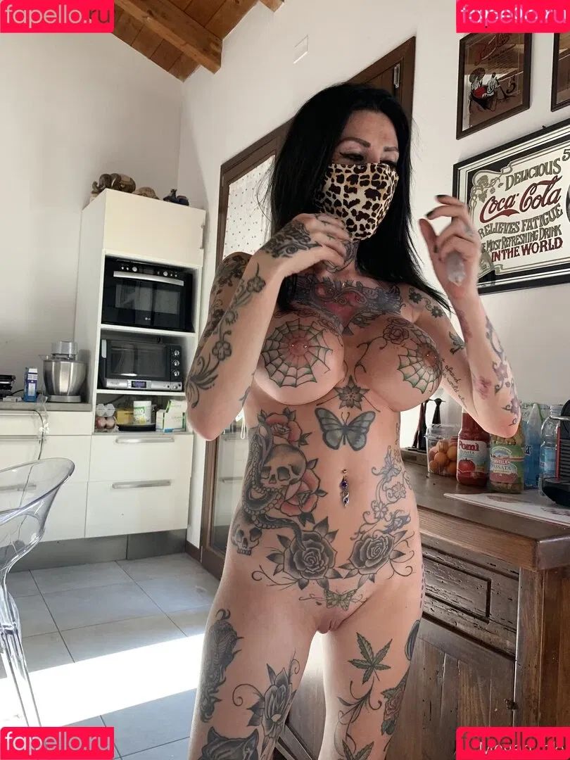 Megan Inky Onlyfans Photo Gallery 