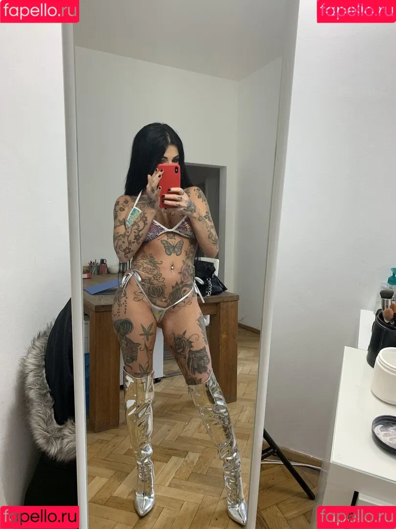 Megan Inky Onlyfans Photo Gallery 