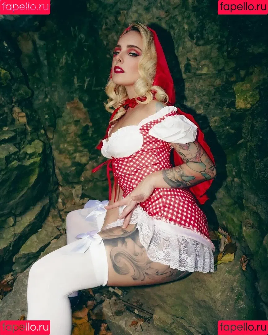 Virginia Suicide Onlyfans Photo Gallery 