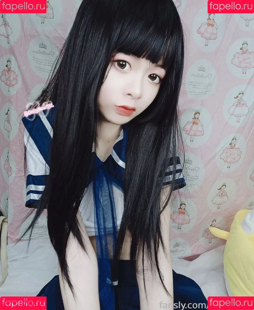 DollyMew Onlyfans Photo Gallery 