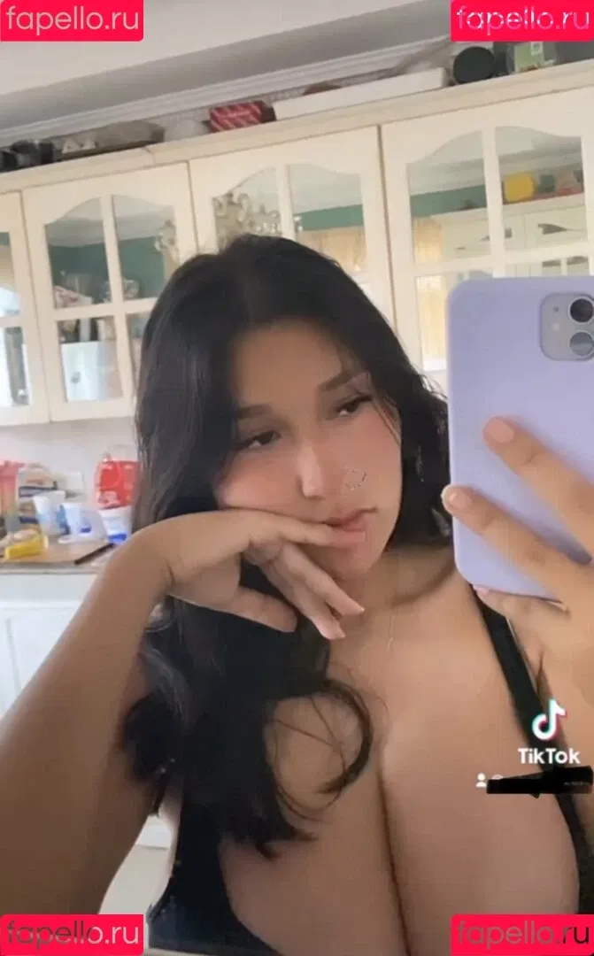 Itzel Lozano Onlyfans Photo Gallery 