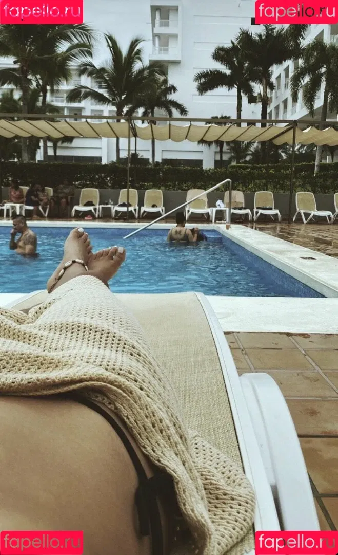 Itzel Lozano Onlyfans Photo Gallery 