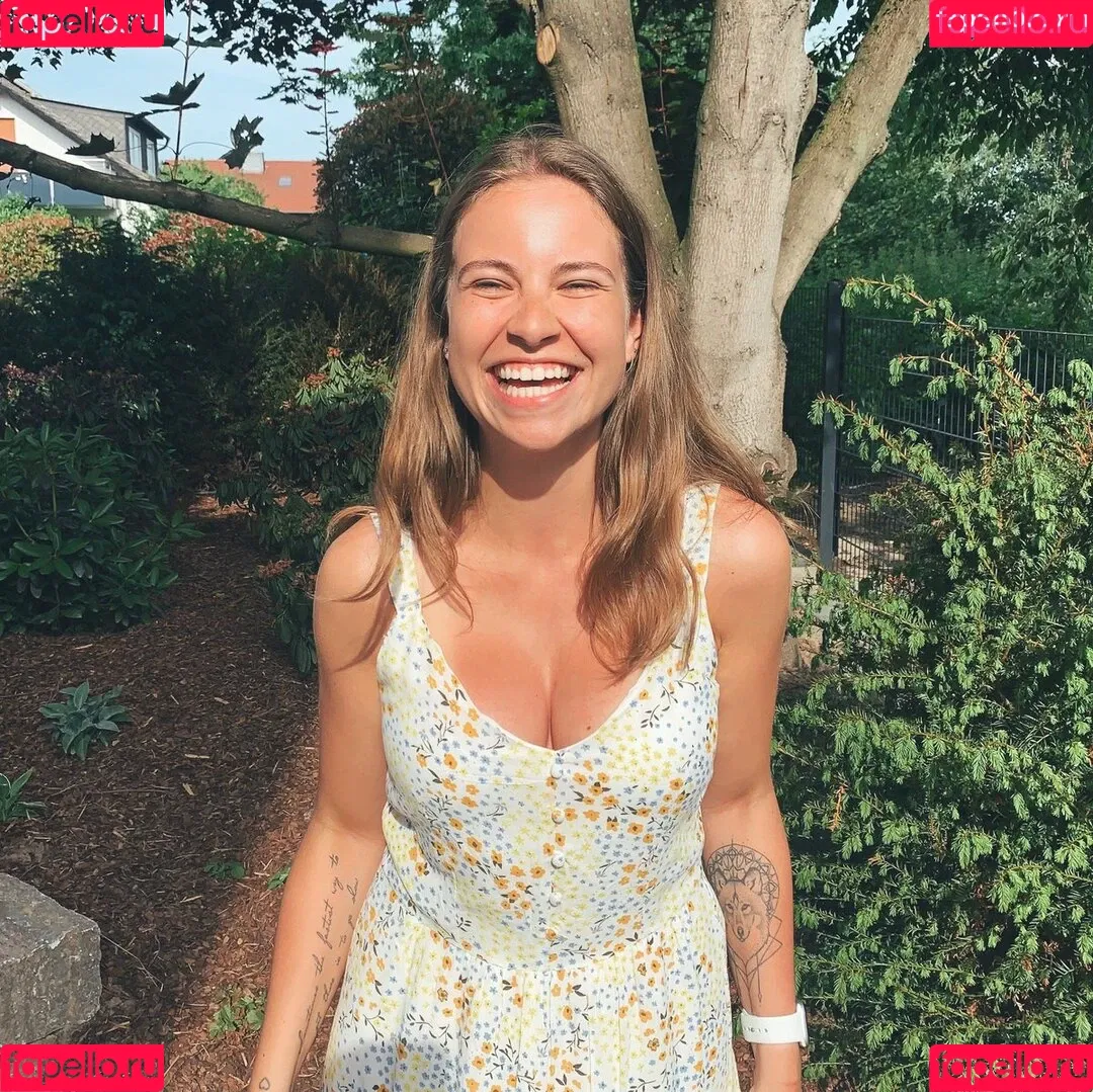 Melina Sophie Onlyfans Photo Gallery 