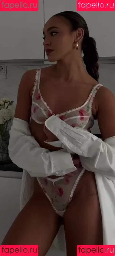 Margarita (Maddy) Nigmatullin Onlyfans Photo Gallery 