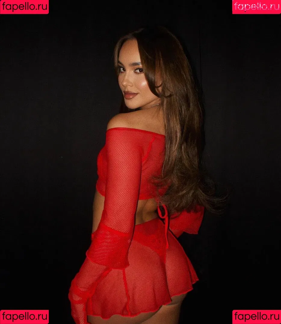 Margarita (Maddy) Nigmatullin Onlyfans Photo Gallery 