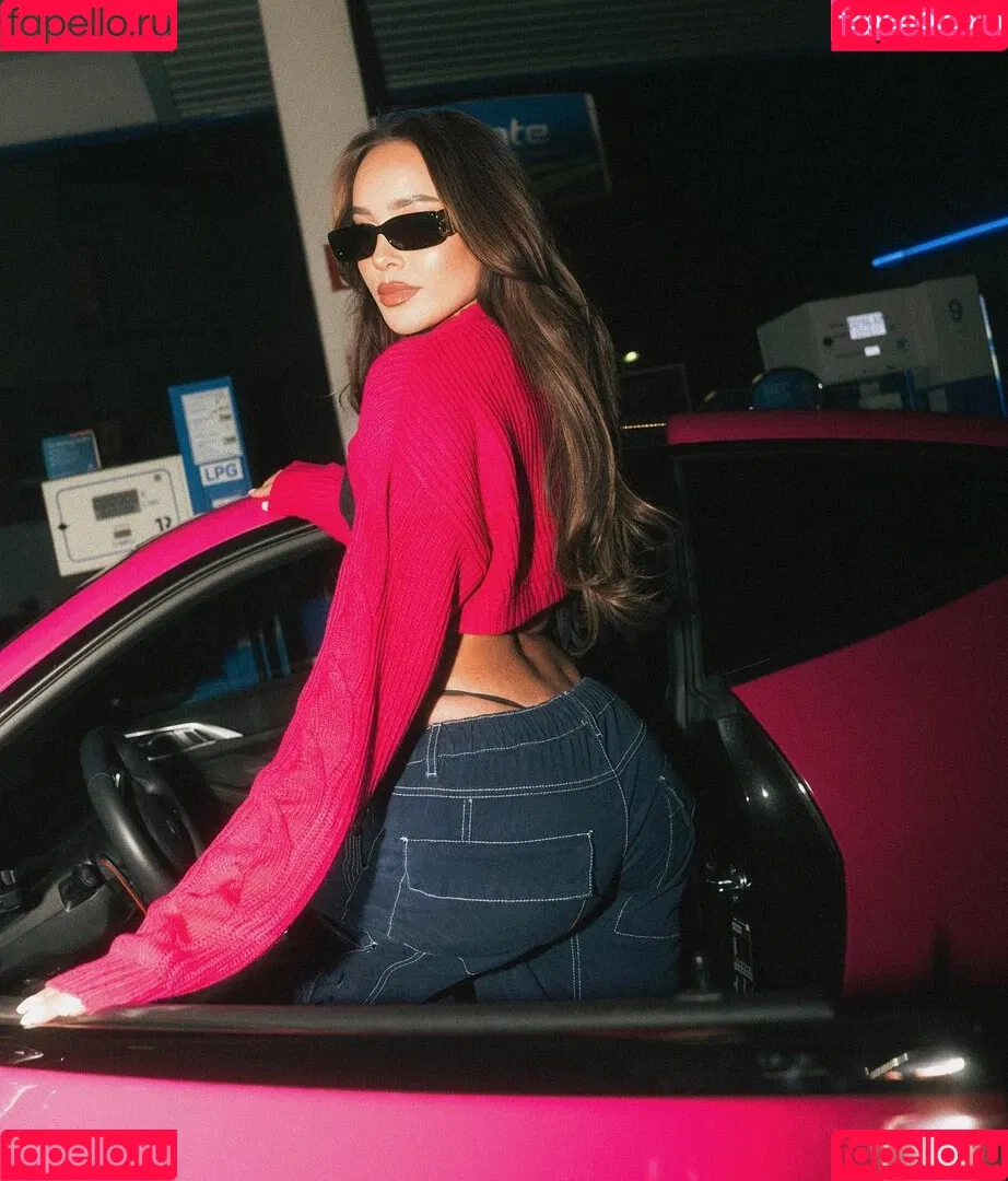 Margarita (Maddy) Nigmatullin Onlyfans Photo Gallery 