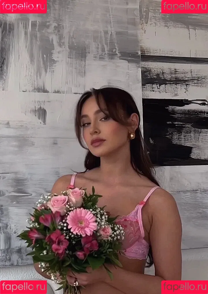 Margarita (Maddy) Nigmatullin Onlyfans Photo Gallery 